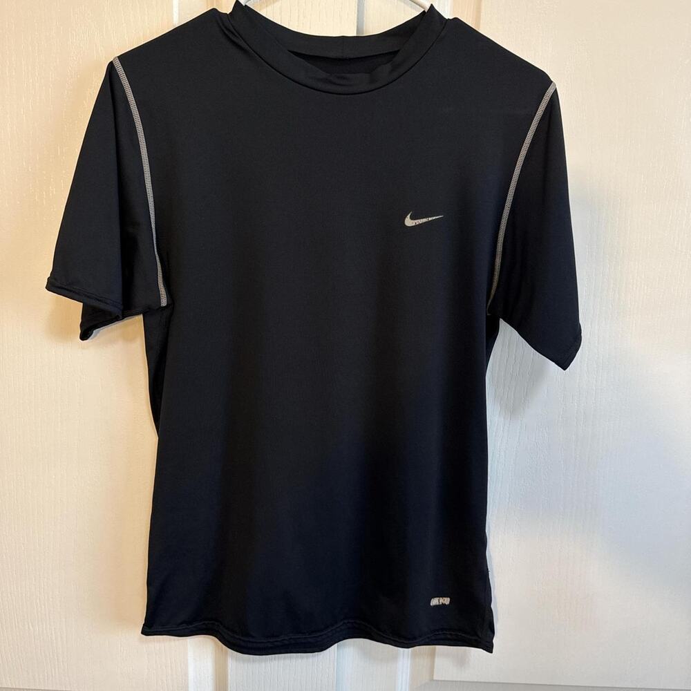 Men's Nike Black and Gray shirt size XL